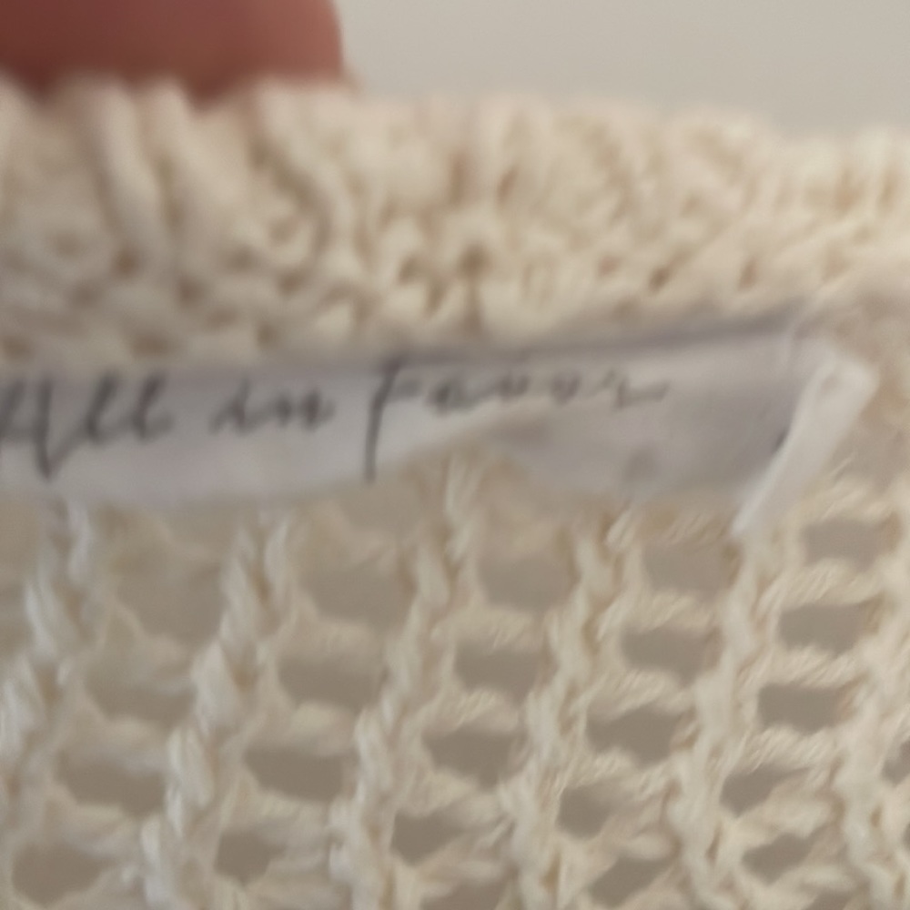 Crochet top - Picture 2 of 4